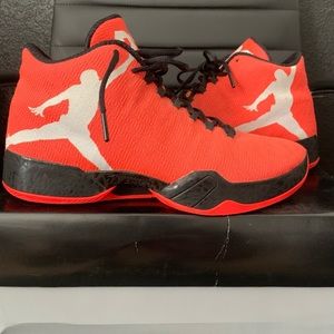 Nike Air Jordan 29 Infrared Sneakers - Men's Size [Size 10. Excellent condition.